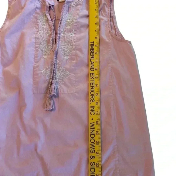 J. Crew Womens Blouse Size 2 Pink Tassel Tie V Neck Embroidered Tank Top In EUC. - Picture 8 of 9